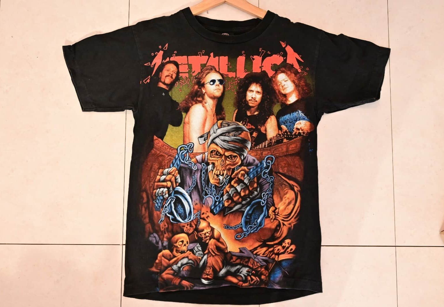 Рок-футболки: летопись музыкальной революции в деталях - 2