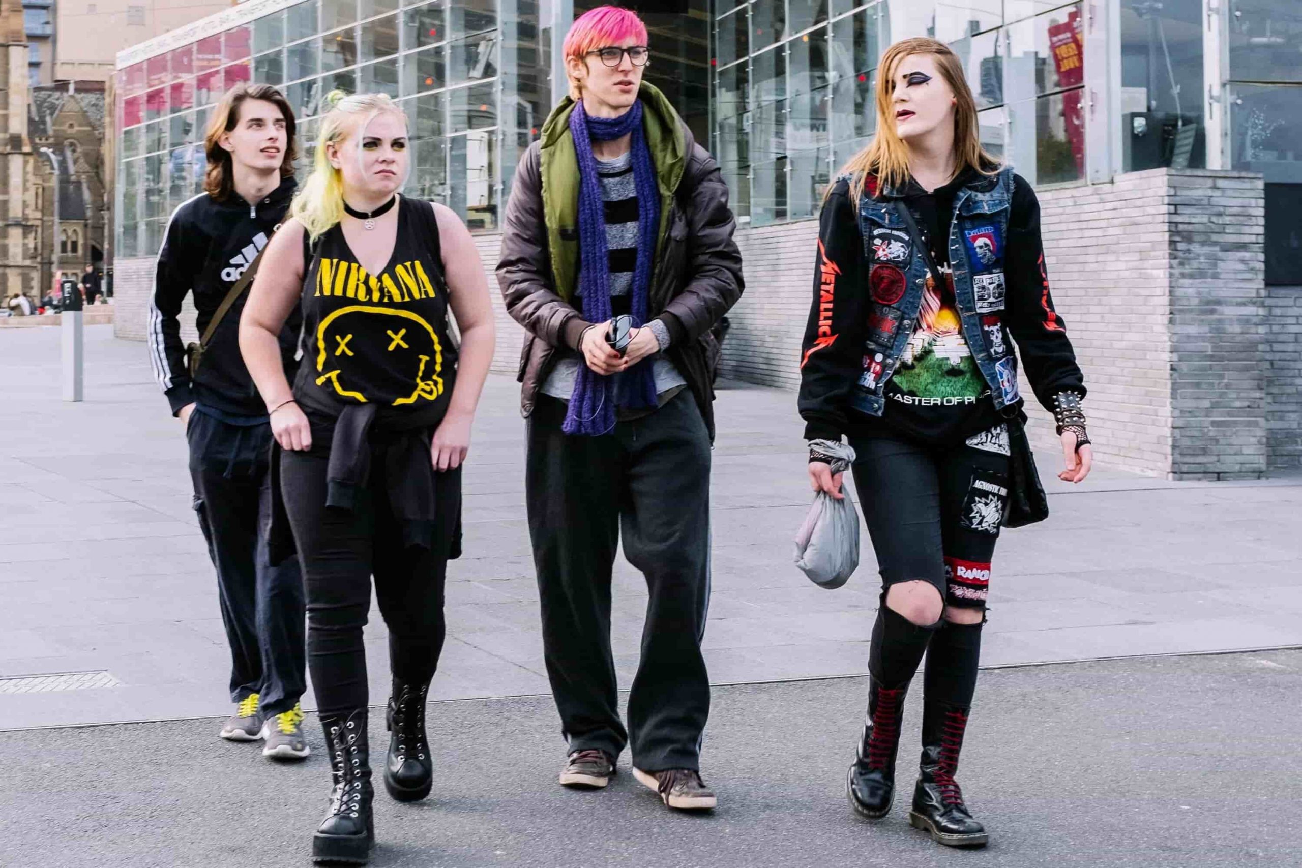 Рок-стиль: создаем идеальный образ с футболкой от А до Я - 3